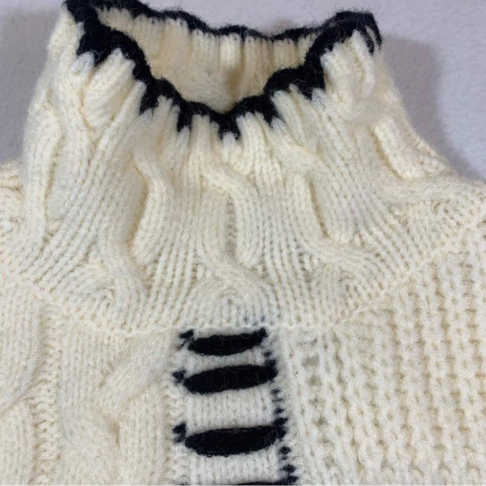 Contrast Patchwork Cream Black Crop Cable Knit Sw… - image 3